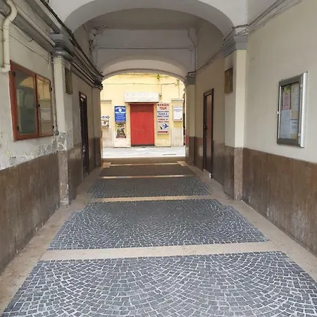 Nocleg ze śniadaniem Marcello&core 4*