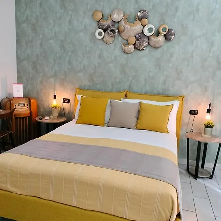 Marcello&core Bed and Breakfast Νάπολη