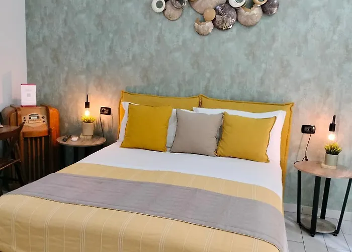 Marcello&core Bed and Breakfast Νάπολη