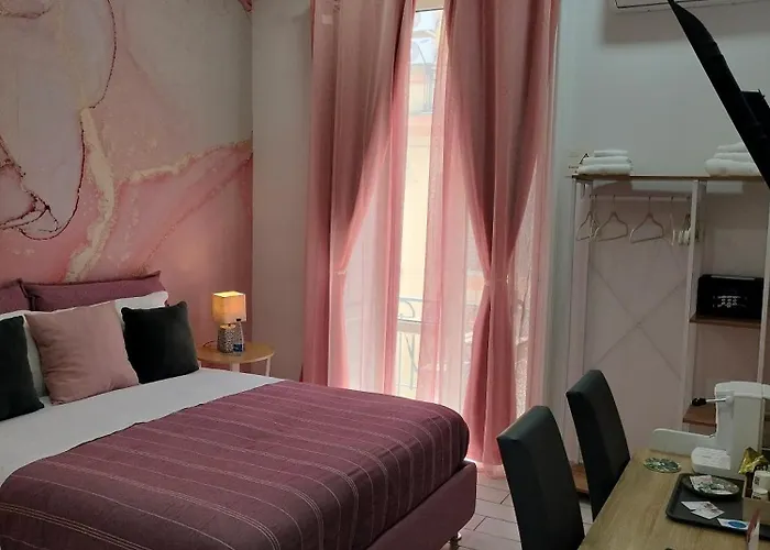 Bed and Breakfast Marcello&core Νάπολη